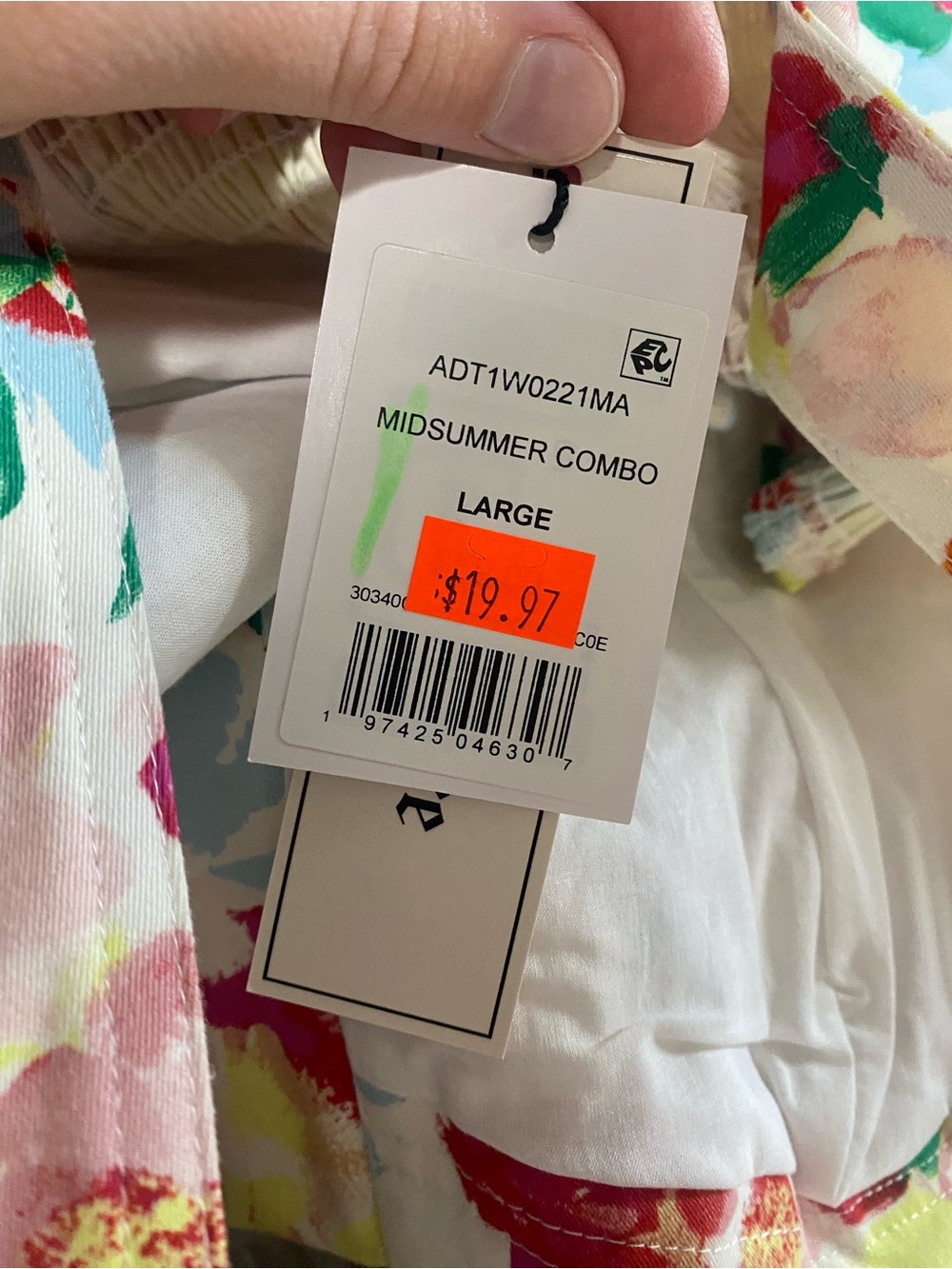 4/$16 Juicy Couture Top - Picture 4 of 4